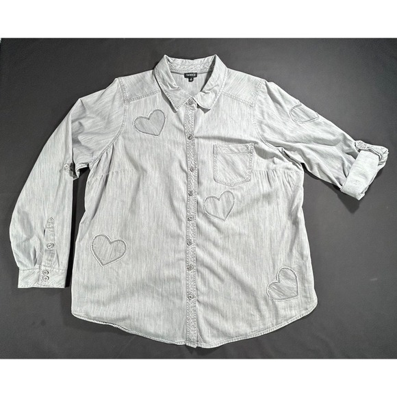 Torrid Taylor Gray Hearts Button Up Roll Tab Long Sleeve women's size 2 - 2X - Picture 2 of 11